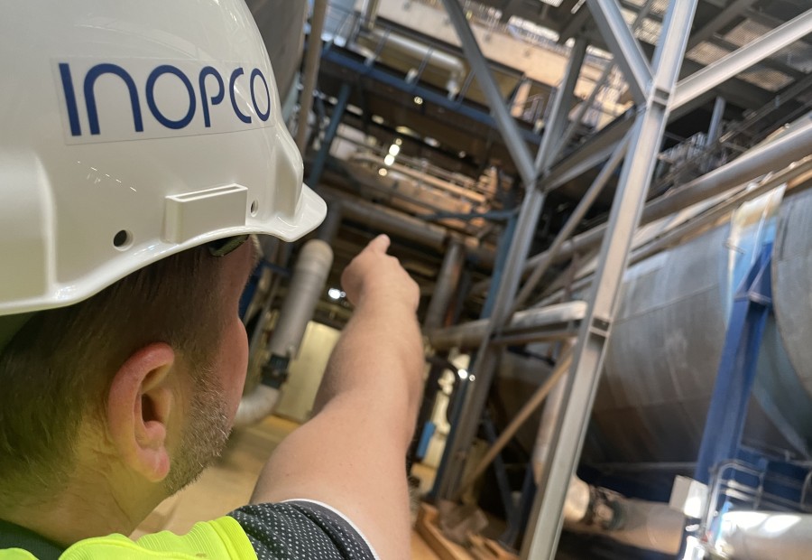 Building design for filter presses in a sugar factory